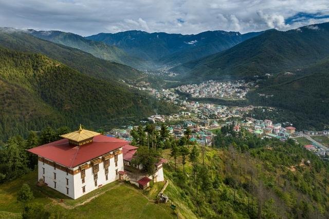 Yoga and meditation in Thimphu